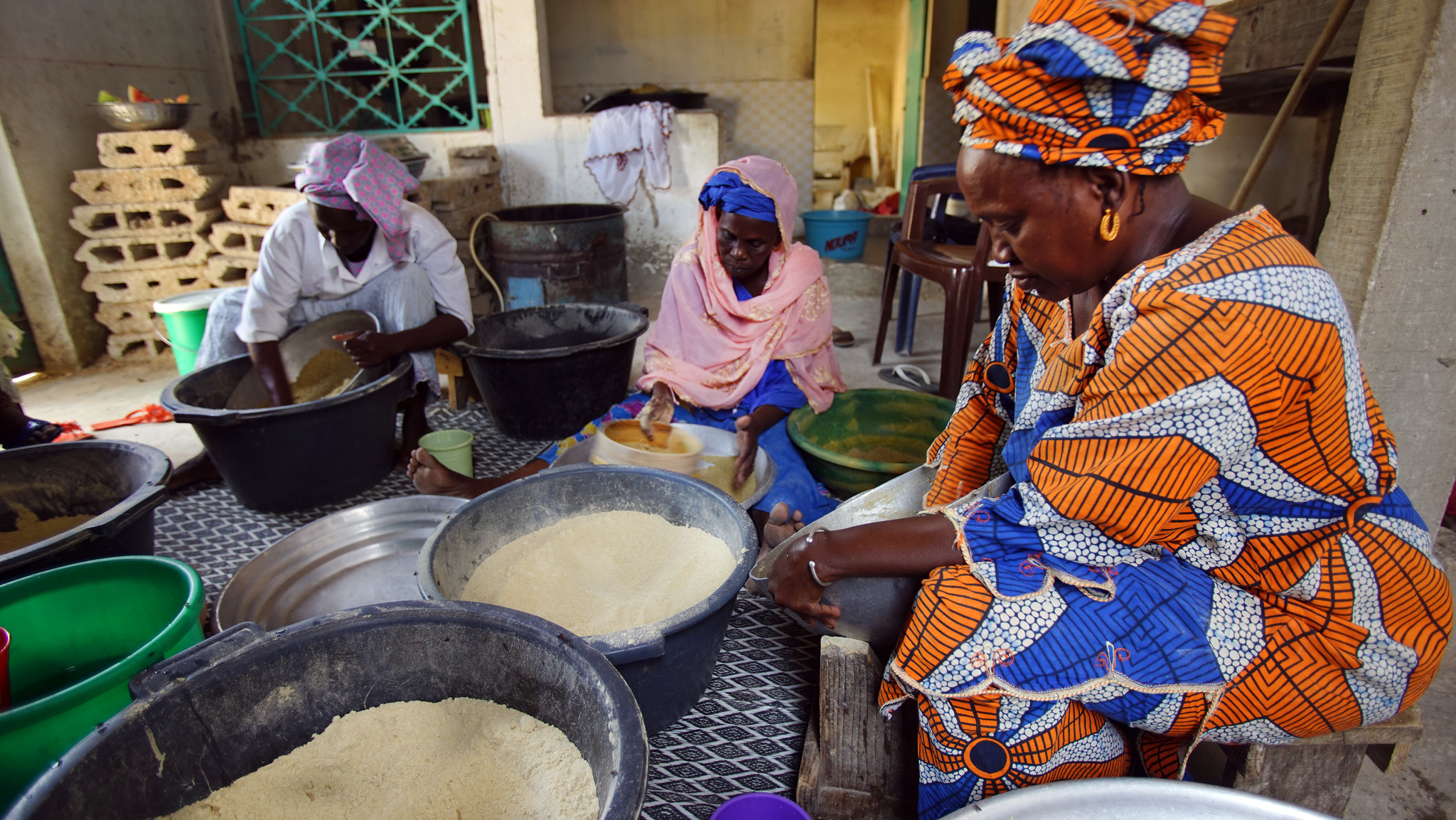 Women in Safe Trade: Building SPS Compliance among Women-Led Cooperatives in Cameroon and DRC